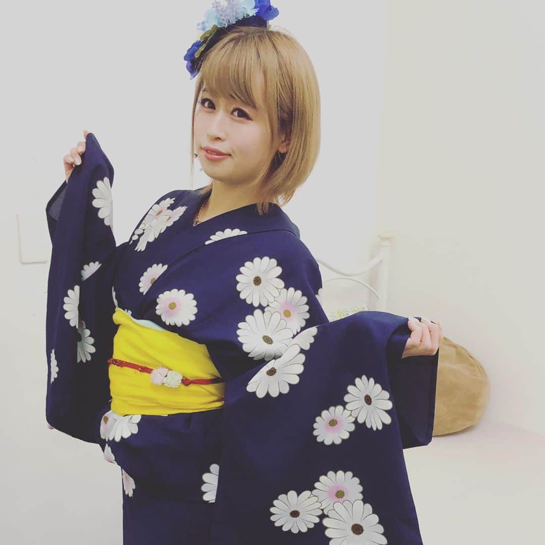前田のののインスタグラム：「本日の撮影会は今年最後の 浴衣でした〜◡̈*.。✧︎ 毎年着れて嬉しいっ！ いいですね〜(*'ω')  #前田のの  #浅草ロック座  #ストリップ  #浴衣  #浴衣女子」