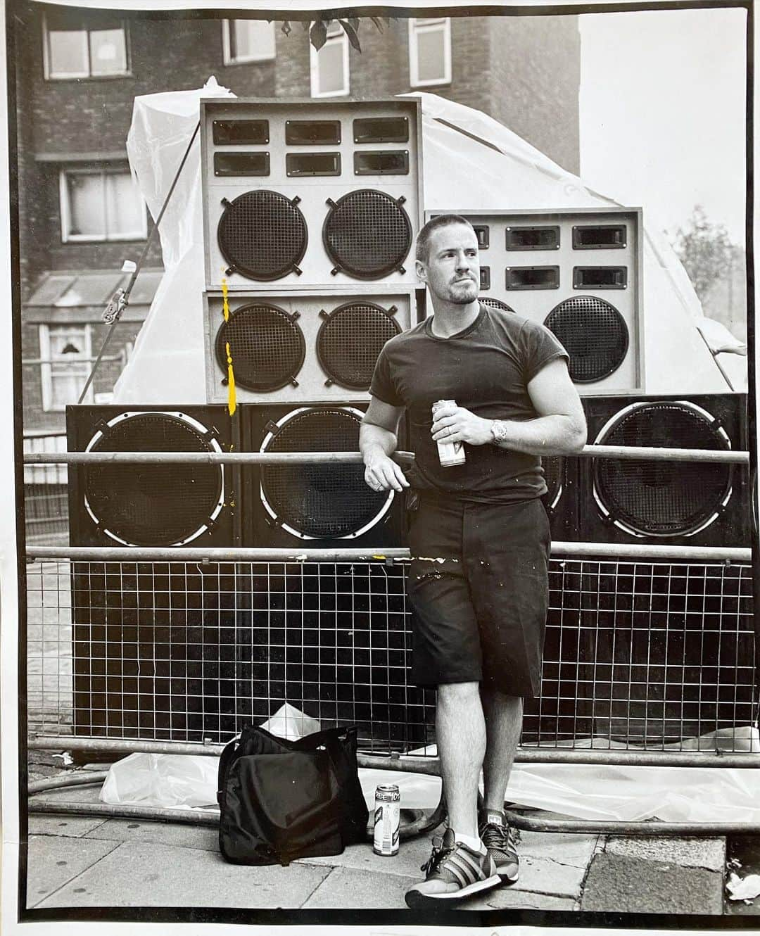 ベン・ワッツさんのインスタグラム写真 - (ベン・ワッツInstagram)「TBT  posted up at the “Notting hill carnival” late 90s got there early..... lager x camera 📷 ready for a day of big tunes , big sound systems and big pictures . If you like music & youth culture x big sound systems check out my book “big up” on amazon published 2006 has snaps from “channel one” and “ the mighty aba- shanti” sound systems .  #nottinghillcarnival #dub #soundsystem #soundclash #london #ukvibes #massive #benwatts #bigup」9月24日 21時14分 - wattsupphoto