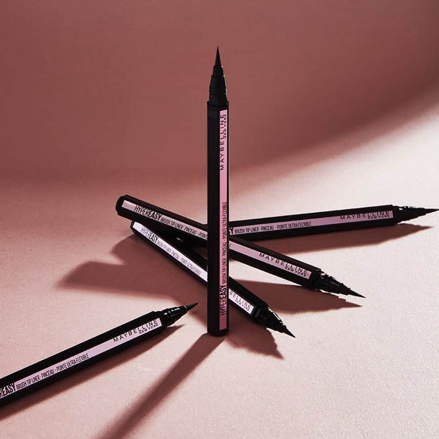 Maybelline New Yorkさんのインスタグラム写真 - (Maybelline New YorkInstagram)「🎶You need to stop telling yourself that adding more liner to your wing will fix the mistake... it won’t✨... just get yourself a liner with a flexible brush tip like our #hypereasy to hug your lid!❤️🎶 Tag a friend that would get the reference below.😂」9月24日 22時34分 - maybelline