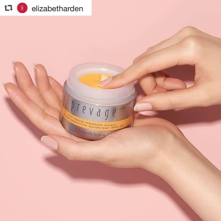 永瀬まりさんのインスタグラム写真 - (永瀬まりInstagram)「@elizabetharden 💓💓💓 #elizabetharden #handmodel」9月24日 22時39分 - mari_handmodel