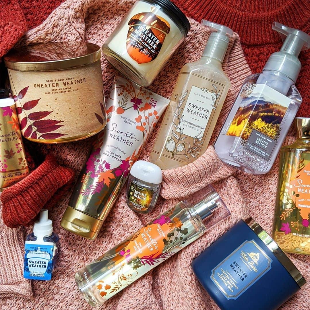 Bath & Body Worksさんのインスタグラム写真 - (Bath & Body WorksInstagram)「Sweater Weather is officially HERE — & we’ve got more than 🔟 ways to celebrate! 🧣 😍 ☁️」9月24日 23時01分 - bathandbodyworks