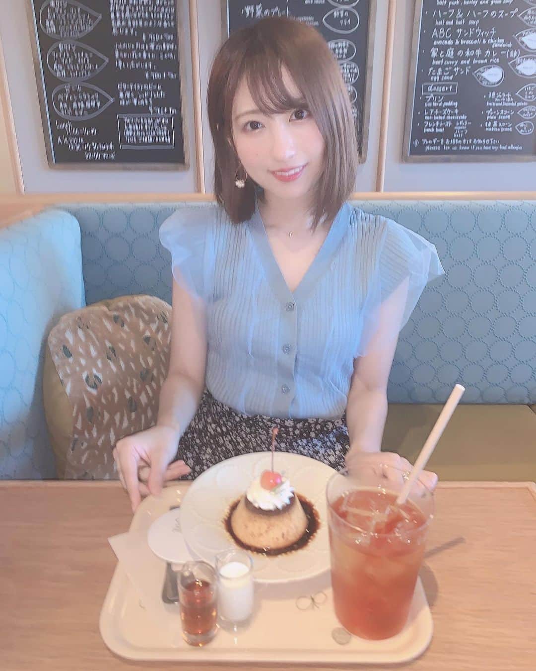 のインスタグラム：「🍮. . ぷーぷるるぷーぷりぷーぷりーん. . 家と庭のプリンちゃん. . めっっちゃ美味しかったです、. . お店の中も天井までぬかりなく. 可愛くてお洒落で最高でした🥰. .」