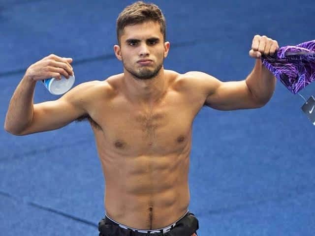 イヴァン・ガルシアのインスタグラム：「#juevesmamado  Esta imagen fue justamente antes de competir en los #juegosolimpicos de #Río2016.. Siempre con actitud y sin miedo 💪🏻🇲🇽🔥」