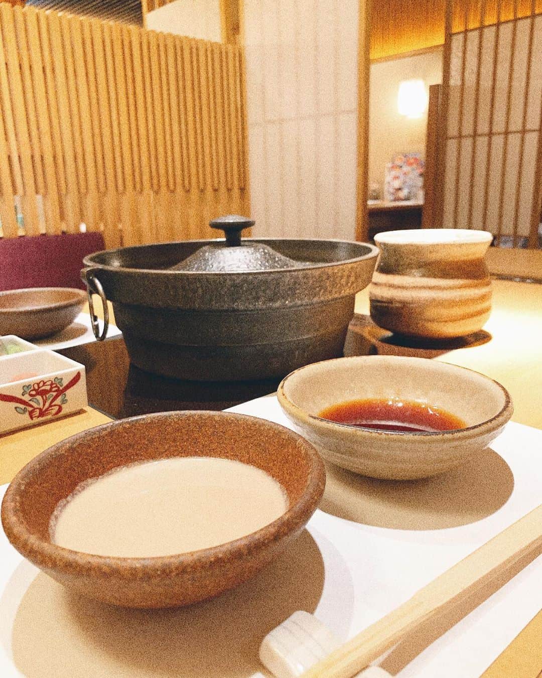 金子実加さんのインスタグラム写真 - (金子実加Instagram)「はんなり❤️ . . . . . . . . . . #木曽路　#dinner #しゃぶしゃぶ　#贅沢　#夕飯　#美味しい　#和風　#japanesefood #japanesestyle #美食家　#肉　#帆立 #海鮮」9月25日 0時01分 - kanekomika0127