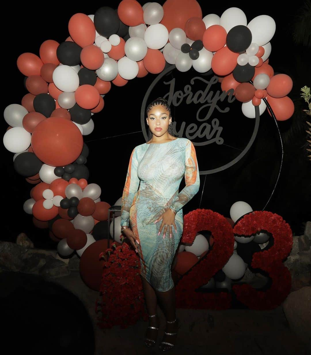 ジョーディン・ウッズさんのインスタグラム写真 - (ジョーディン・ウッズInstagram)「Jordyn Year ♥️」9月25日 0時36分 - jordynwoods