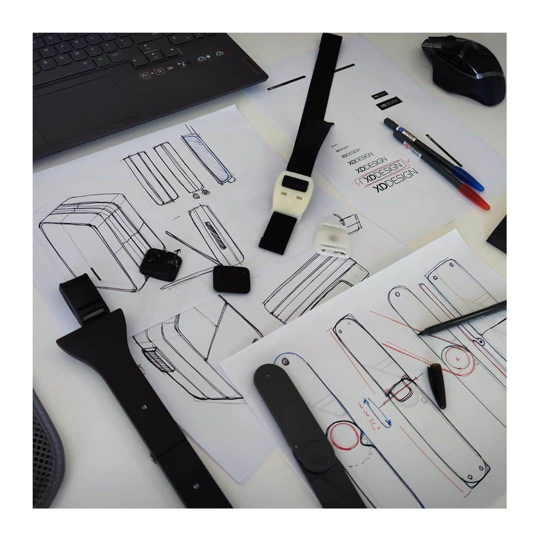 XD Designさんのインスタグラム写真 - (XD DesignInstagram)「A glimpse of the Flex Line design process! ✏️ #sketch   ⠀⠀⠀⠀⠀⠀⠀⠀⠀ ⠀⠀⠀⠀⠀⠀⠀⠀⠀ ⠀⠀⠀⠀⠀⠀⠀⠀⠀ ⠀⠀⠀⠀⠀⠀⠀⠀⠀ ⠀⠀⠀⠀⠀⠀⠀⠀⠀ ⠀⠀⠀⠀⠀⠀⠀⠀⠀ ⠀⠀⠀⠀⠀⠀⠀⠀⠀ ⠀⠀⠀⠀⠀⠀⠀⠀⠀ ⠀⠀⠀⠀⠀⠀⠀⠀⠀   #MadeforModernNomads ✨ • • • #kickstartercampaign #xddesign #kickstarter #flexline #flexfoldabletrolley #flexgymbag #businessbackpack #trolley #carryon #gymbag #travellifestyle #photooftheday #modernnomad #gotyourback #keepexploring #stayconnected #travelbuddy #concept #travelgear #digitalnomad #global_people #travelsafe #dutchdesign #adventure #digitalnomadlife #thetraveltag #productdesignsketch #netherlands」9月25日 0時48分 - xddesign