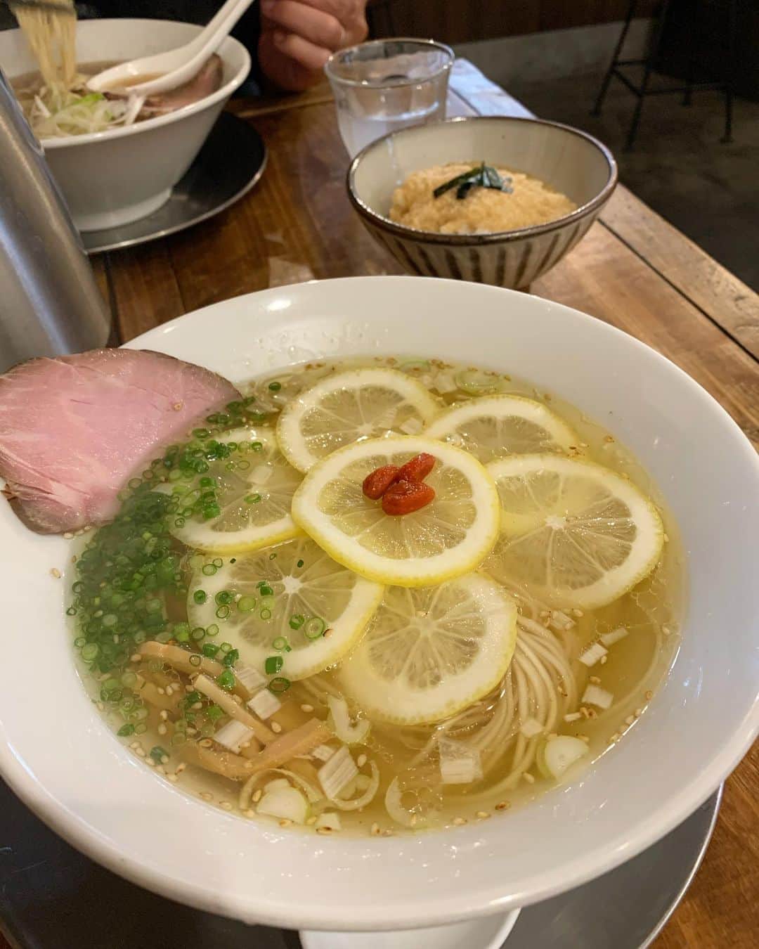 荒木麻里子のグルメインスタ