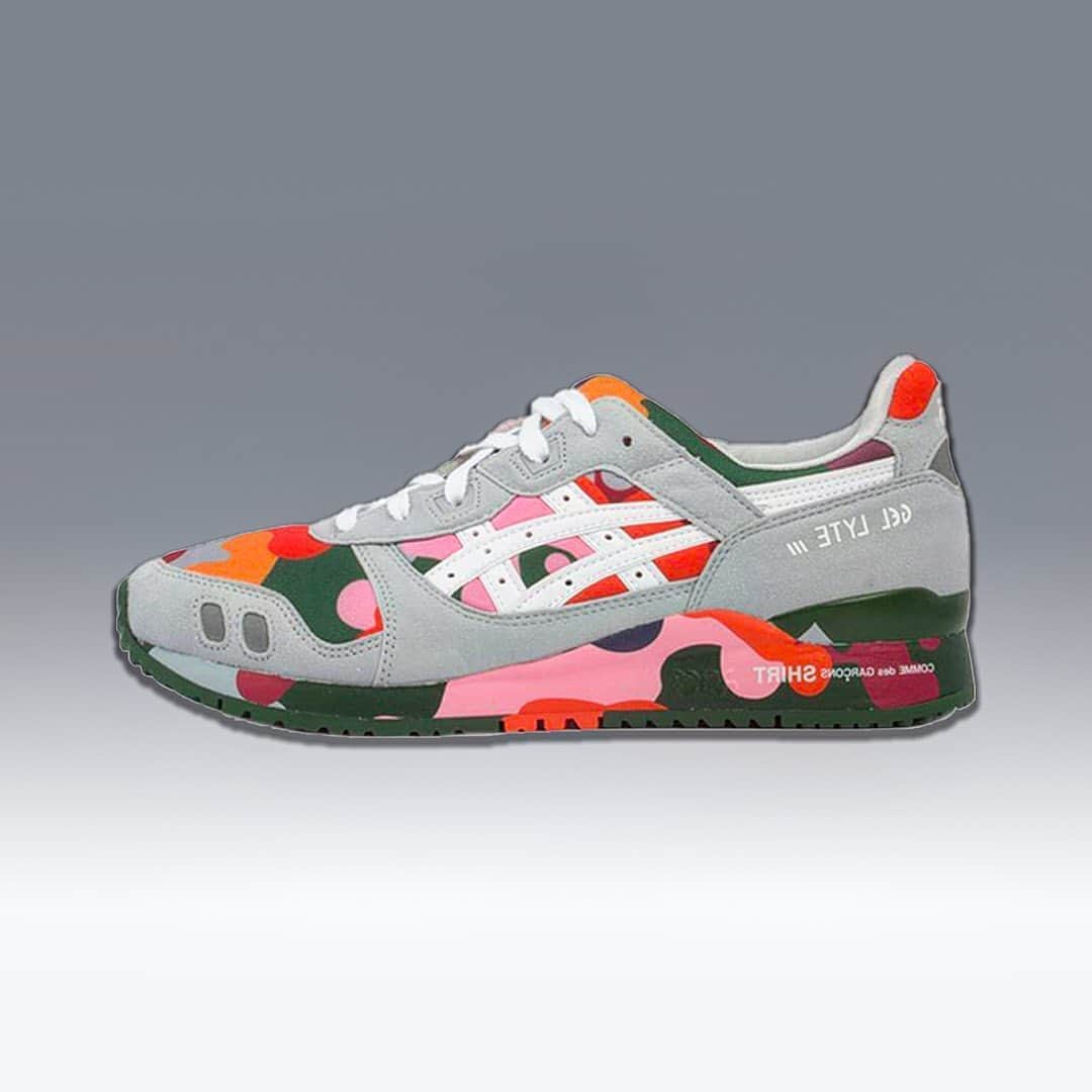 shoes ????さんのインスタグラム写真 - (shoes ????Instagram)「The ASICS x Comme does Garçons SHIRT “Gel-Lyte III” 🎨   A fall 20’ essential, the Gel-Lyte III was first unveiled at Paris fashion week earlier in the year.   Retail 🔌: $320 USD」9月25日 1時03分 - shoes