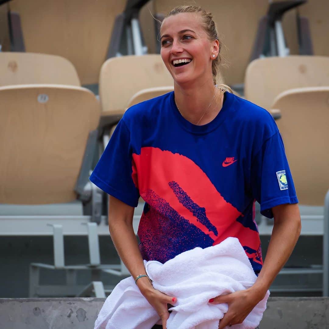 PetraKvitovaさんのインスタグラム写真 - (PetraKvitovaInstagram)「Being back at this tournament will always make me smile 😃 @rolandgarros #couragebeliefpojd」9月25日 1時34分 - petra.kvitova