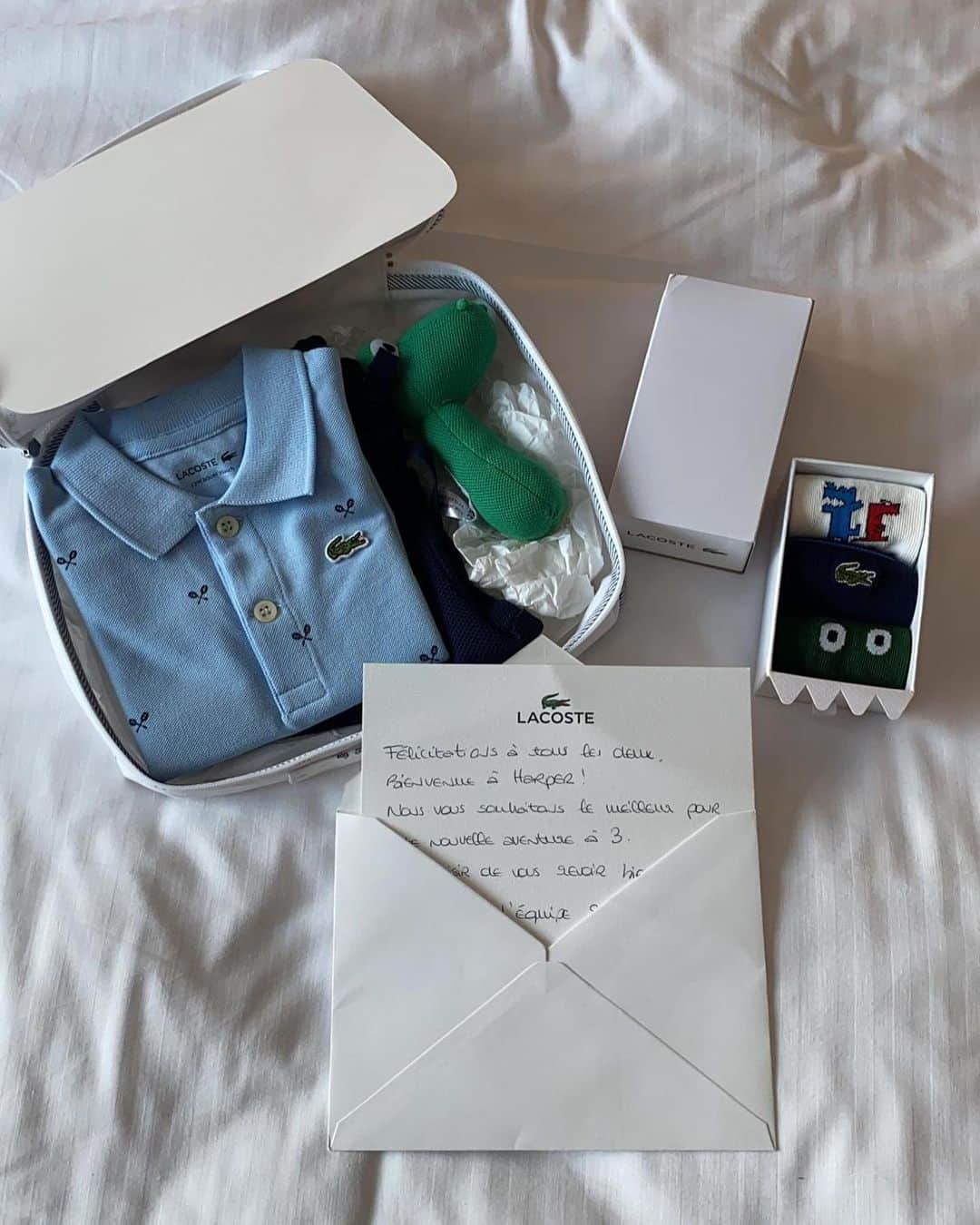 ピエール＝ユーグ・エルベールさんのインスタグラム写真 - (ピエール＝ユーグ・エルベールInstagram)「Bien arrivé à Paris ! Merci à la team @lacoste d’avoir une pensée pour nous dans les moments importants ! #bestteam #teamlacoste」9月25日 2時14分 - pierrehuguesherbert