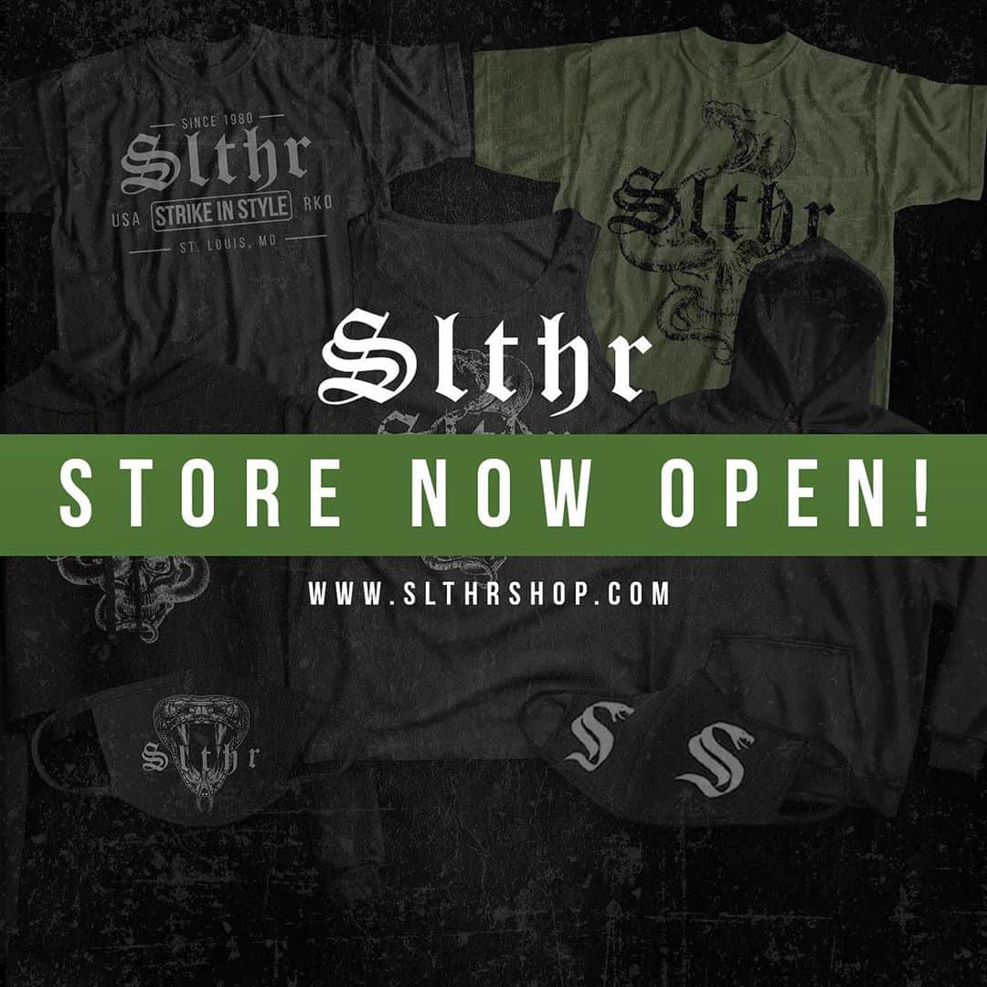 ランディ・オートンのインスタグラム：「Slthrshop.com is NOW officially open for business!! @slthrshop #SLTHR #outtanowhere」