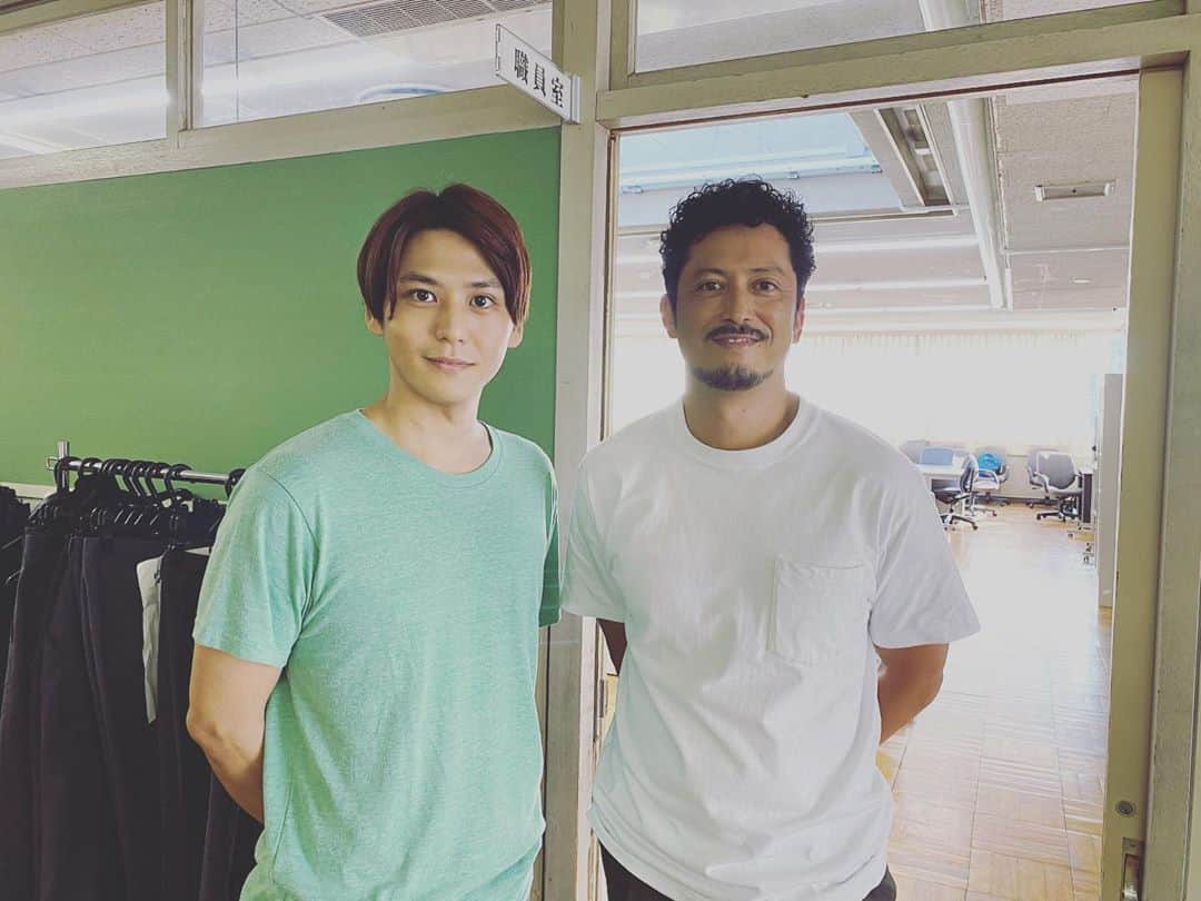 佐野和真のインスタグラム：「池内さんと。 肩ごしの恋人以来です。 １３年ぶり。  #セイレーンの懺悔 #池内博之 さん #肩ごしの恋人」