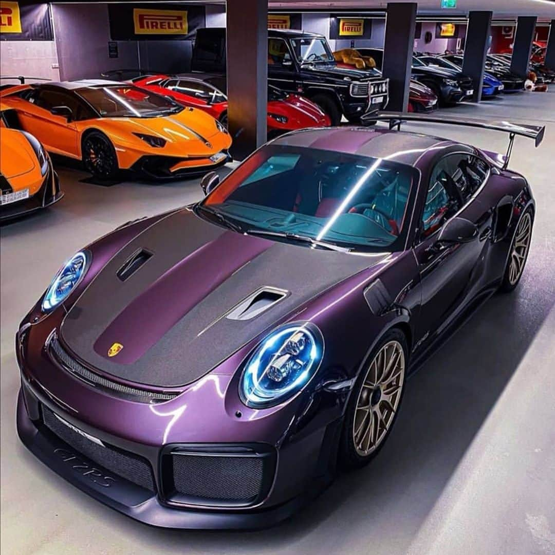 CarsWithoutLimitsさんのインスタグラム写真 - (CarsWithoutLimitsInstagram)「Vesuvio Metallic Porsche #GT2RS Photos @abdyessine  Owner @gercollector  #carswithoutlimits #porsche」9月25日 12時43分 - carswithoutlimits