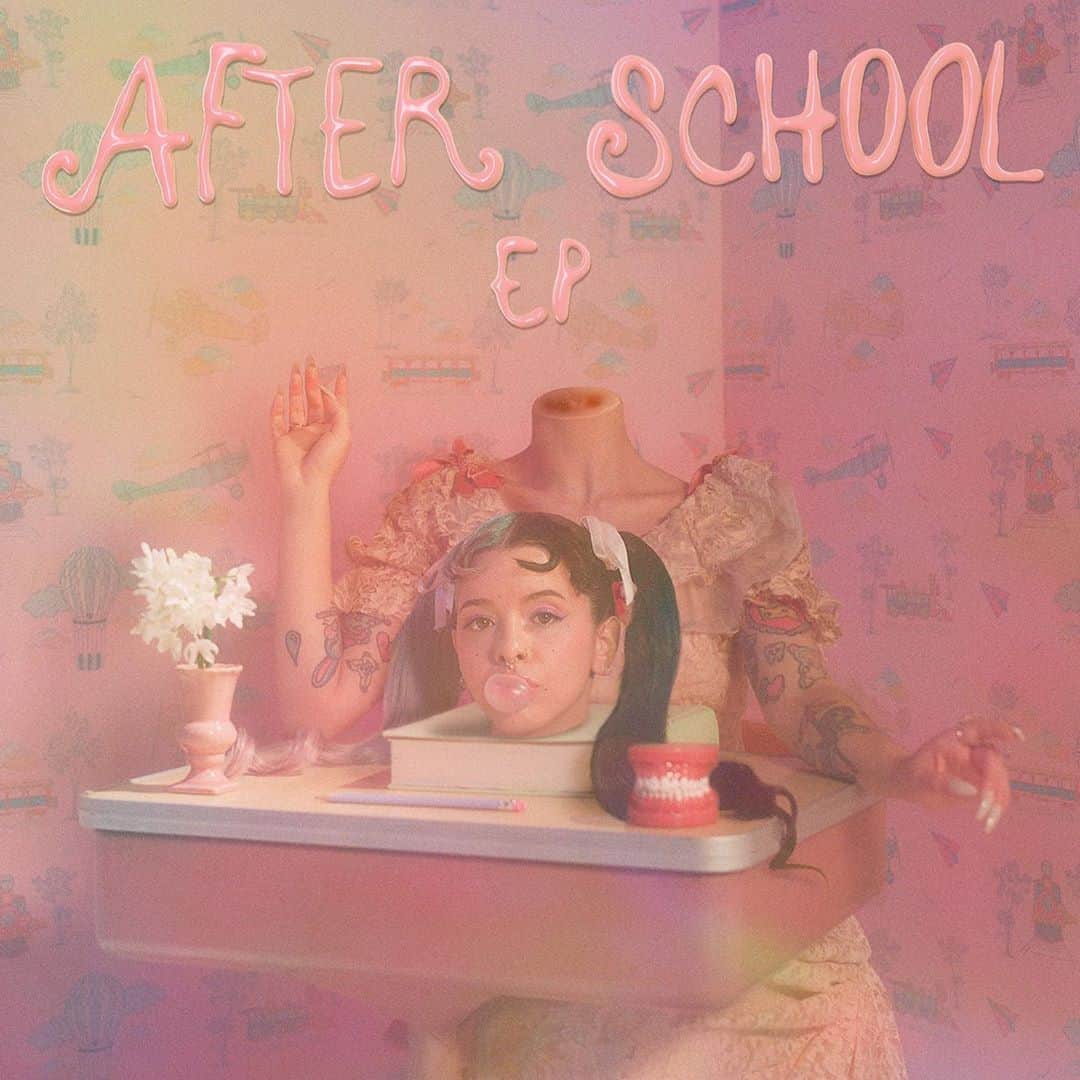 メラニー・マルティネスさんのインスタグラム写真 - (メラニー・マルティネスInstagram)「I’ve been working on the After School EP since 2017. Over the course of these 3 years I’ve learned a lot and each of the songs act as a marker/screenshot for a certain emotion/lesson I was dealing with. 💗Notebook is a very emotionally raw breakup song from 2017 about setting boundaries after being taken for granted. (Queen of swords energy) 💗Test me is a song about accepting the challenges of life as tests from the universe that build strength and wisdom. It is also about understanding that your experiences in life/school teach you more than the actual classes themself. (Strength Energy) 💗Brain & Heart is about the importance of being balanced in your decision making. Using an equal amount of logic & emotion. (Temperance Energy) 💗Numbers is about feeling underpaid and overworked In a system that treats you like you’re disposable. (10 of wands Energy) 💗Glued is about attachment/detachment. When you’re completely attached you have the potential to get hurt but you are able to feel the depth of love. When you’re detached you save yourself from potential hurt but never get to feel that level of love. (Devil/Lovers Energy) 💗Field Trip is a more personal song about some of the intricacies of who I am as a human. Being an empath, a life path 11 (bridge between the divine and the material) The duality of my Triple Taurus and triple Scorpio placements. The contrast between what my mother was going to name me when I was in the womb ( katarina- pure light) and what she ended up naming me the minute I was born (Melanie - darkness) and also a reminder that whatever imaginary box people put me in I will always find a way out. (Empress Energy) 💗The Bakery is a song about unenthusiastically working at a bakery in high school because I needed to make money to invest into my art and my music. (8 of pentacles Energy)  💗LINK IN BIO💗GO STREAM IT💗 SHARE IT 💗 AND LEMME KNOW WHICH IS YOUR FAV💗」9月25日 13時02分 - littlebodybigheart