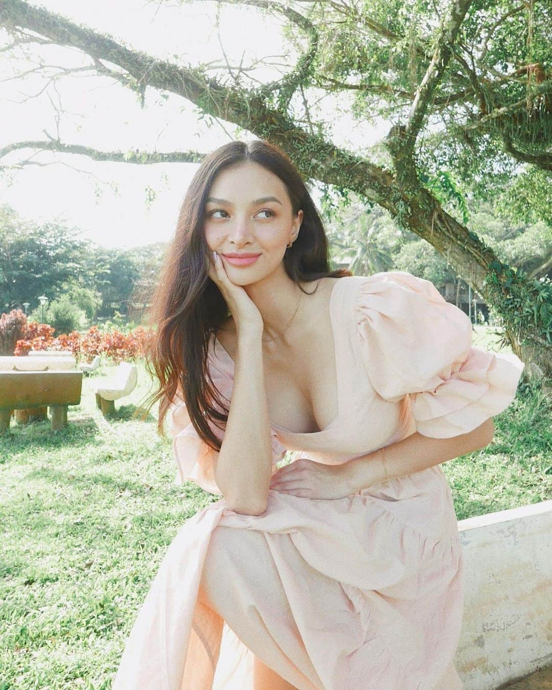 カイリー・バーゾサさんのインスタグラム写真 - (カイリー・バーゾサInstagram)「🍃🌸🌻🎬」9月25日 13時00分 - kylieverzosa