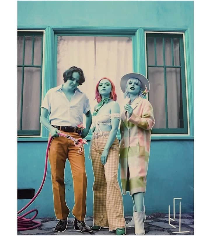 HEY VIOLETのインスタグラム：「near.」