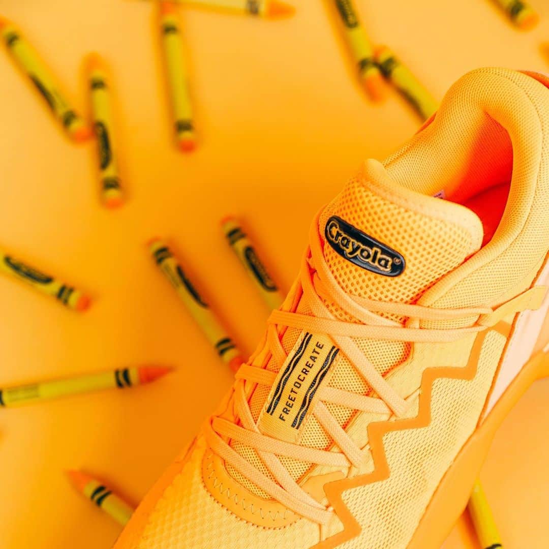 Foot Lockerさんのインスタグラム写真 - (Foot LockerInstagram)「C O L O R S 🖍️ #adidas D.O.N. 2 'Crayola Pack' dropping October 2nd.  Which color is your favorite?」9月25日 7時10分 - footlocker