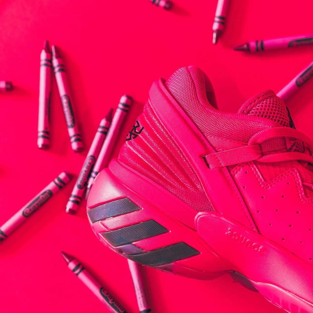 Foot Lockerさんのインスタグラム写真 - (Foot LockerInstagram)「C O L O R S 🖍️ #adidas D.O.N. 2 'Crayola Pack' dropping October 2nd.  Which color is your favorite?」9月25日 7時10分 - footlocker