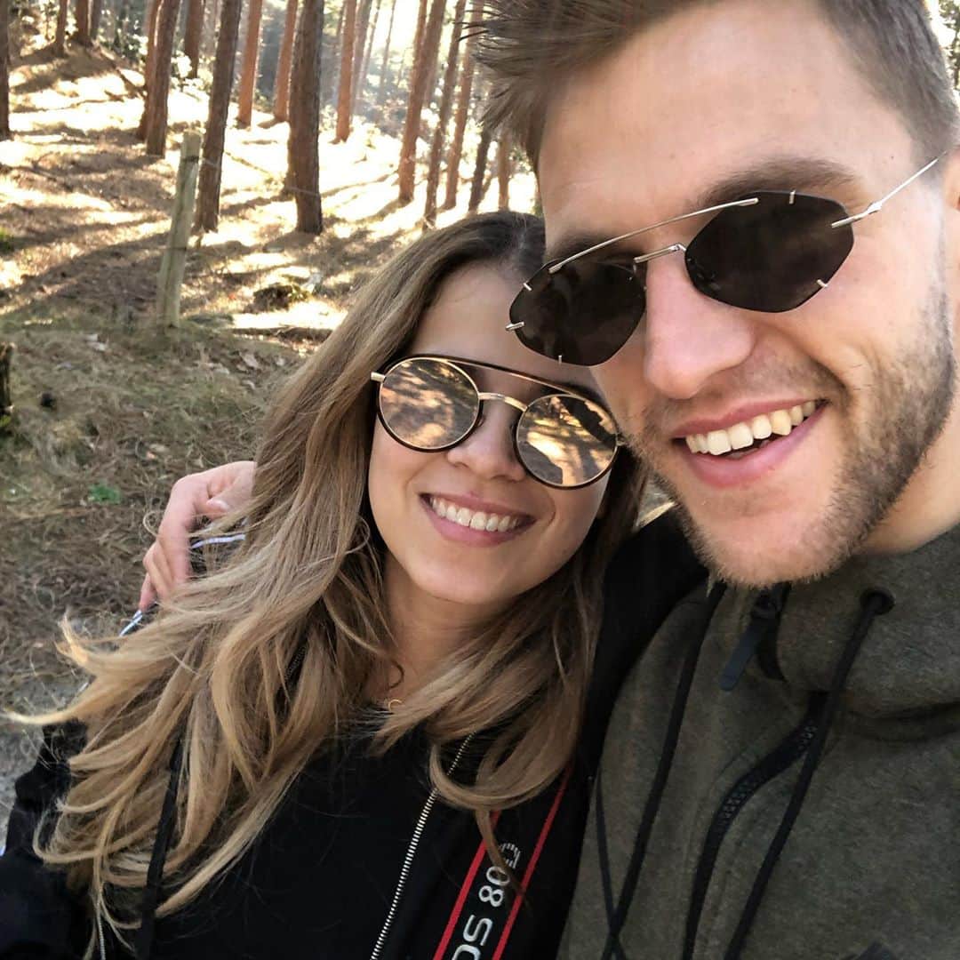 ジョエル・フェルトマンのインスタグラム：「7 years together with my number one!❤️」
