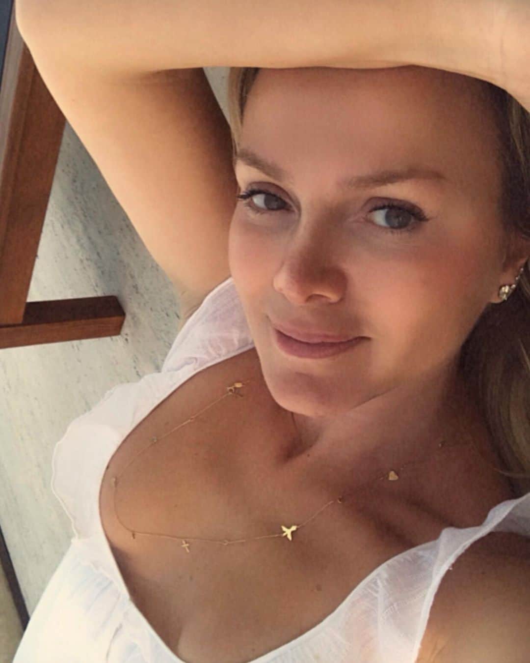 Eliana Michaelichin Bezerraのインスタグラム：「Ser grata sempre... #thankgod #vaificartudobem」