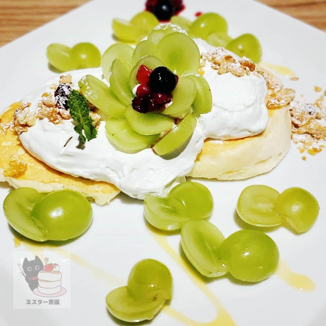 ミスター黒猫（黒猫仙人）のグルメインスタ