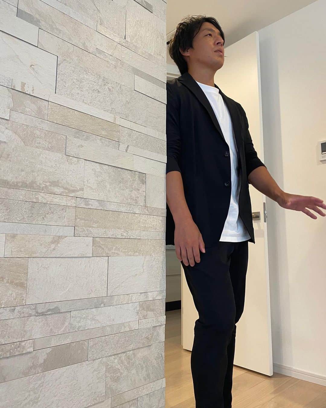 宮崎大輔のインスタグラム：「先日撮影日でした❗️ 未だに緊張しますね💦  #宮崎大輔 #ハンドボール #日本体育大学 #感謝 #handball #bennu #オリエンタルバイオ #soph」