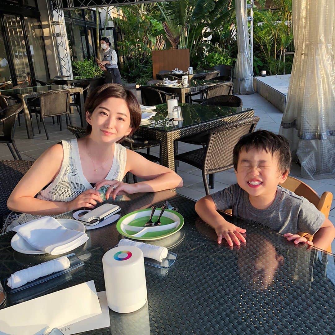 乾亜由美のインスタグラム：「#遅めの夏休み #ワーケーション」