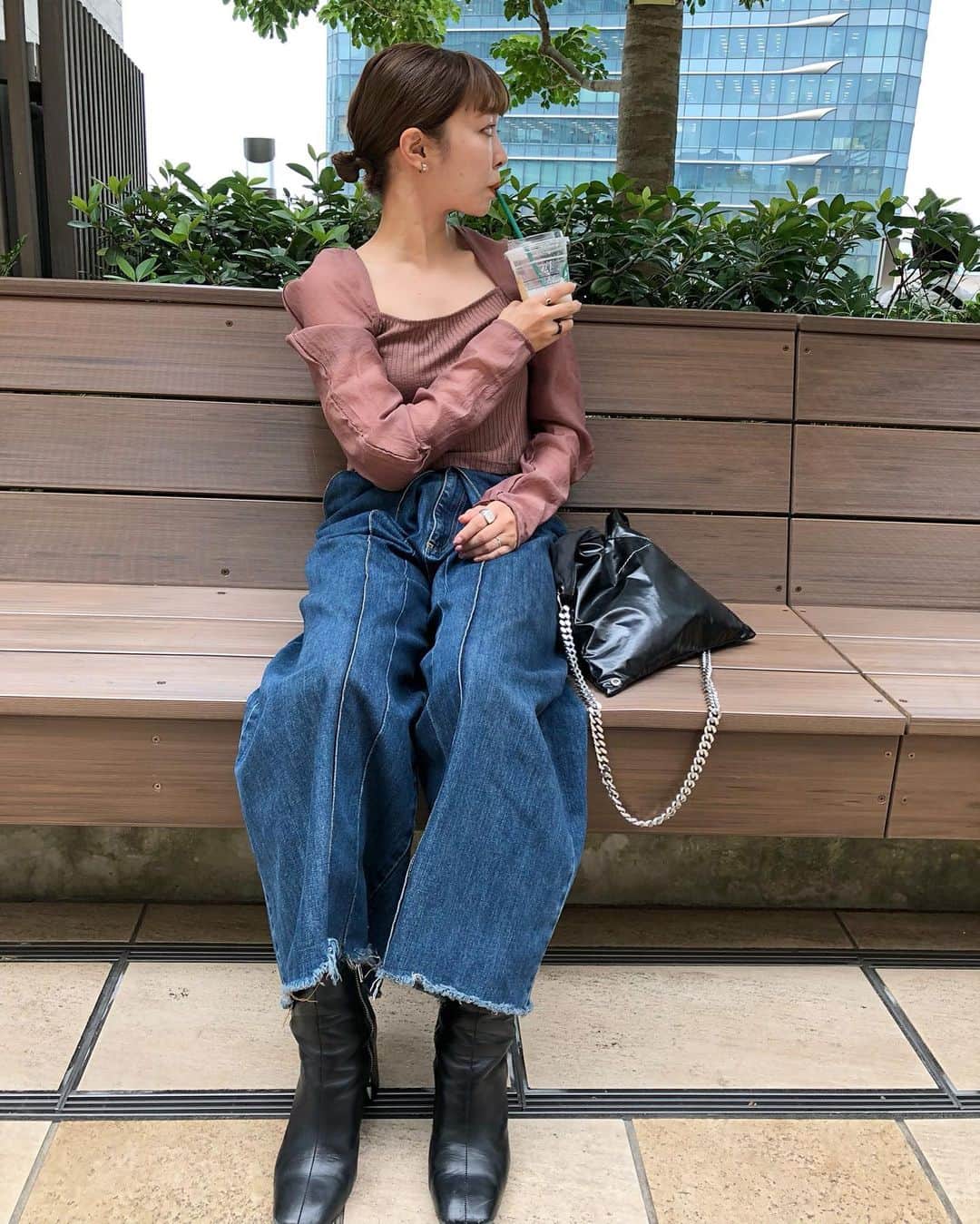 北岡りえのインスタグラム：「@kimiko_kakee とのデートは 話尽きない1日🥤  昨日嬉しかった服と靴のお問い合わせ色々と,,ありがとうございます🥺✨こちらにタグを付けて載せています🙇‍♀️」