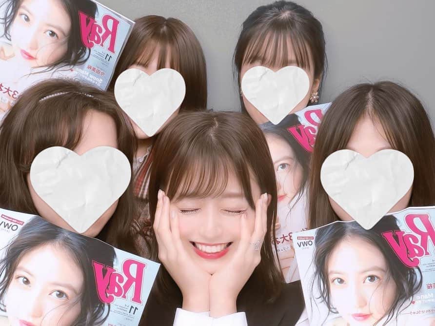 樋口花果のインスタグラム：「ーーー！！😭💓✨  中学からの友達が サプライズしてくれました（ ; ; ）  プリクラ撮ろうなんて珍しいなぁと 思ってたら、、みんな片手にRay持っててもう、 涙が止まりませんでした （目が開いてません笑）  ずっと応援してくれて、 落ち込んでる時は甘やかしてくれて 時にはちゃんと叱ってくれる大事な存在👭  本当にありがとう  これからもどうぞよろしくね 幸せすぎる金曜日でした、、！！ 忘れません！！！！！！大好き！！！  #懐かしの #プリント倶楽部 #サプライズ #泣いてしまうよ #本当にありがとう #大好き  #プリクラ　#アオハル」
