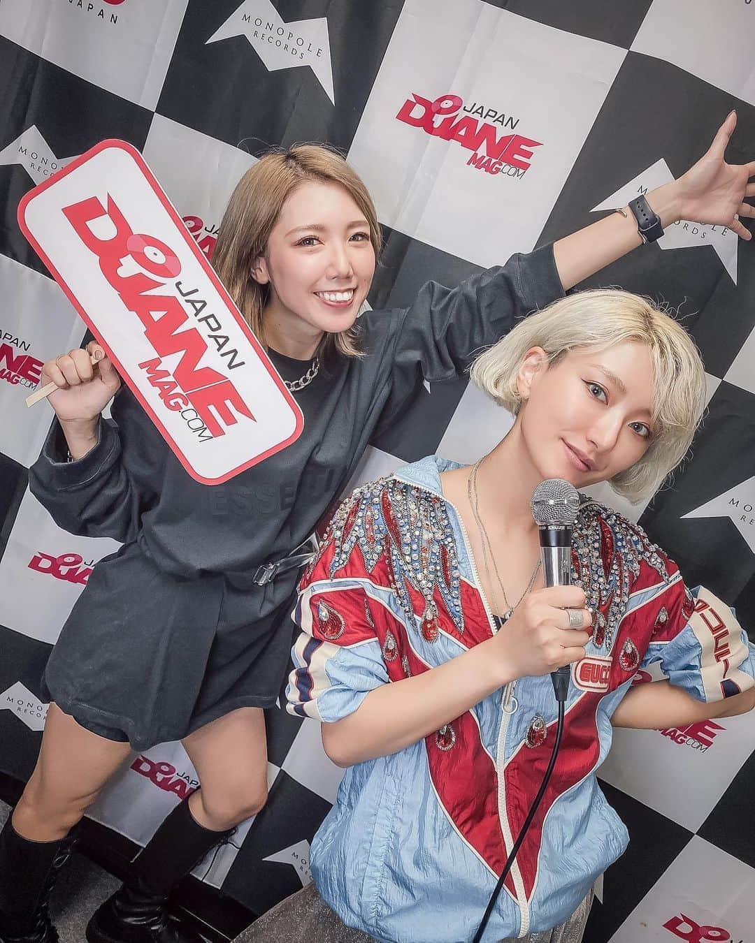 DJ CHI☆MEROのインスタグラム：「🌹 . バチェラー✖️いきなりマリッジ  イチナナライブの #monopolelivestation に参加しました👯‍♀️ 久しぶりのストリーミング配信でのDJでした！！ みんな集まってくれてありがとう〜🥰 . ガールズDJランキングに参加中です♪ 私のプロフィールに貼ってあるリンクから毎日投票出来るので、応援宜しくお願いします🙌💓 . . . @monopolerecords  @djanemagjapan」