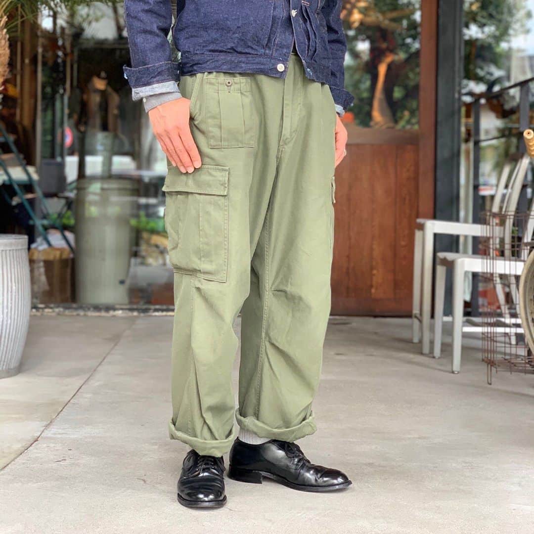 のインスタグラム：「BEAMS PLUS STYLE  #beams #beamsplus #beamsplusharajuku #harajuku #tokyo #nonpareil #nonpareilbrowse #denimbrowse #denimjacket #indigo #denim #indigodenim #madeinjapan #nigelcabourn #armycargopants #mensfashion #mensstyle #menswear  #keepfashionalive」