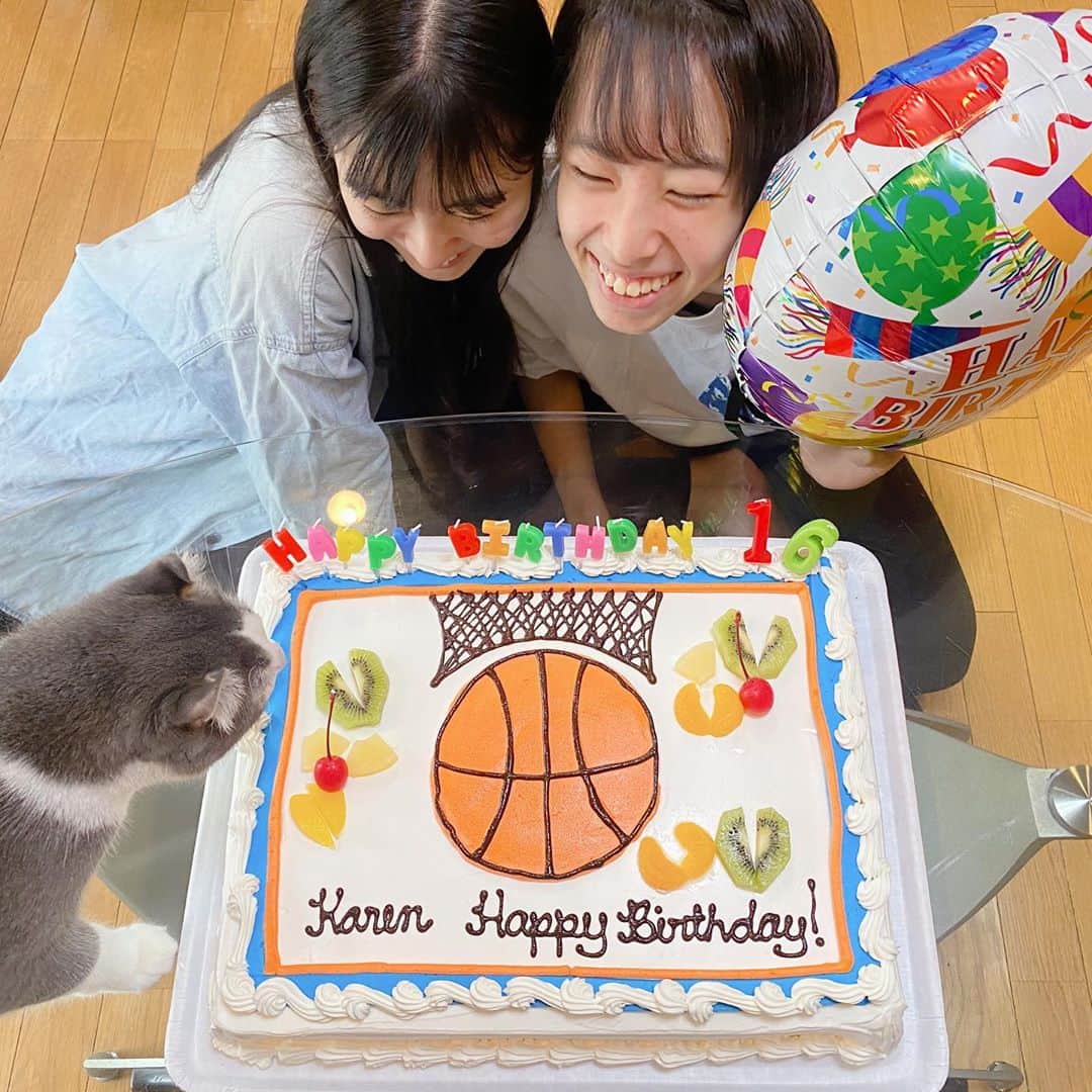 平塚麗奈さんのインスタグラム写真 - (平塚麗奈Instagram)「・ Today is my sister′s birthday.  毎日部活と勉強 一生懸命頑張ってて、 本当に偉い… ずっと応援してるヨ‼︎」9月25日 22時25分 - hiratsuka_reina