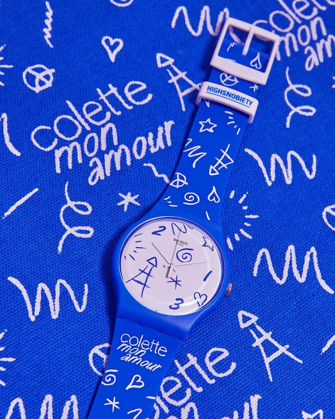 Swatchさんのインスタグラム写真 - (SwatchInstagram)「Limited to 1000 pieces, Swatch’s latest colette-related model is reminiscent of her positive spirit and the city of Paris, featuring the Eiffel Tower and plenty of hearts. It evokes both what was the colette store and its community, which continue to captivate the young at heart around the globe – just like Swatch. In collaboration with @highsnobiety - @colette_mon_amour 💙」9月25日 22時39分 - swatch