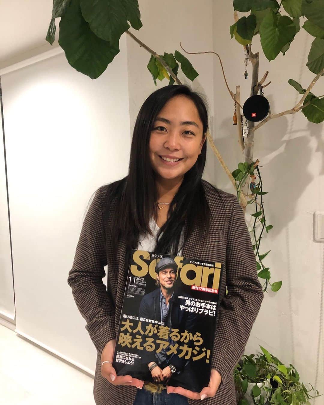 のインスタグラム：「. 本日発売のメンズファッション雑誌Safariの中の 「アスリートとデニム」という企画にて 取材していただきました🤩！ . 初めてのファッション雑誌インタビューということで 好きなファッションのことなどもお話させていただき、 また、今まで着たことのないファッションにも チャレンジさせていただきました☺️✨ . オンコートの時とはまた違ったわたしが 見られると思いますので、 是非手に取っていただけたら嬉しいです😌💓 . #safari  #americancasual  #fassion  #サファリ #アメカジ #ファッション」