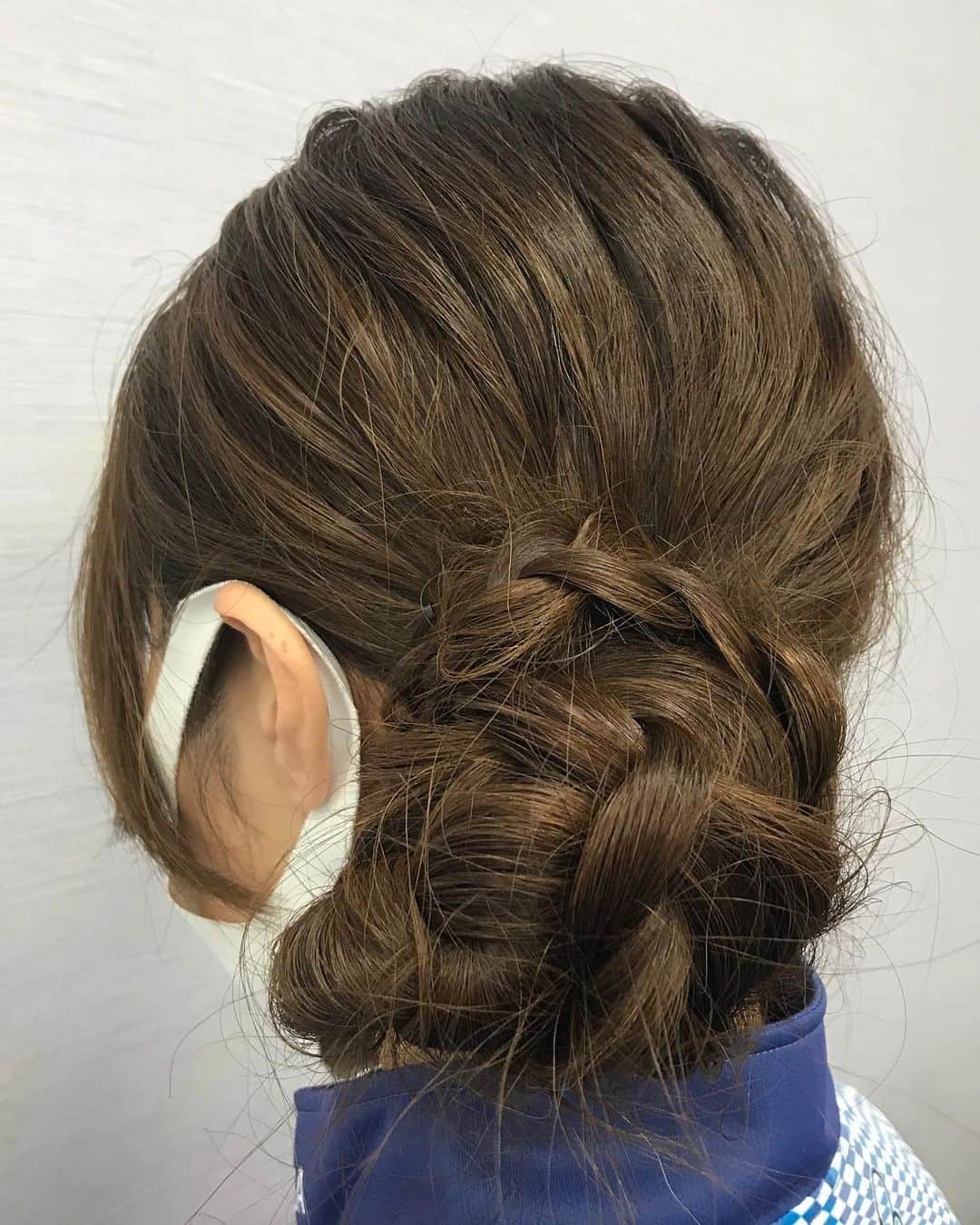 姫路麗のインスタグラム：「スズメバチの巣をイメージしてます笑」