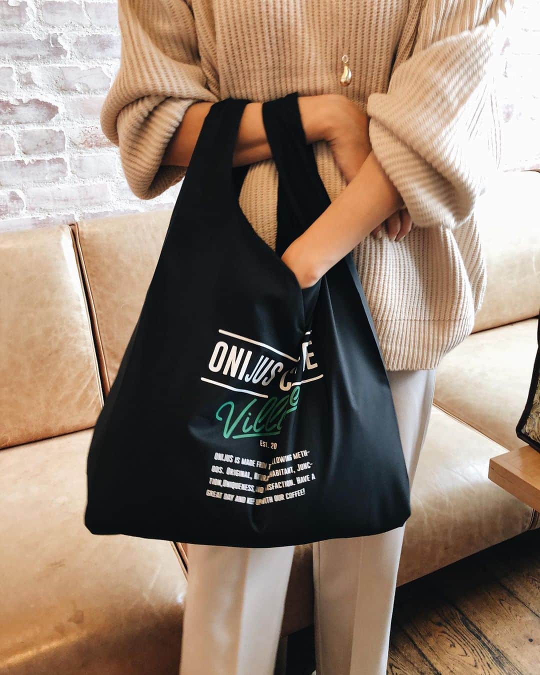 ONIJUS COFFEE VILLAGEのグルメインスタ