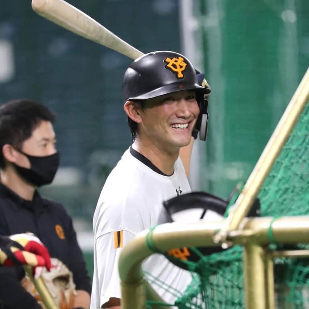 のインスタグラム：「#withfans #小林誠司 選手 #坂本勇人 #キャプテン #菅野智之 投手 #中川皓太 投手 #岡本和真 選手 #若林晃弘 選手 #鍵谷陽平 投手 #丸佳浩 選手 #田中俊太 選手 #元木大介 ヘッドコーチ #原辰徳 監督 #巨人 #giants #ジャイアンツ #読売ジャイアンツ #東京 #tokyo #野球 #プロ野球」
