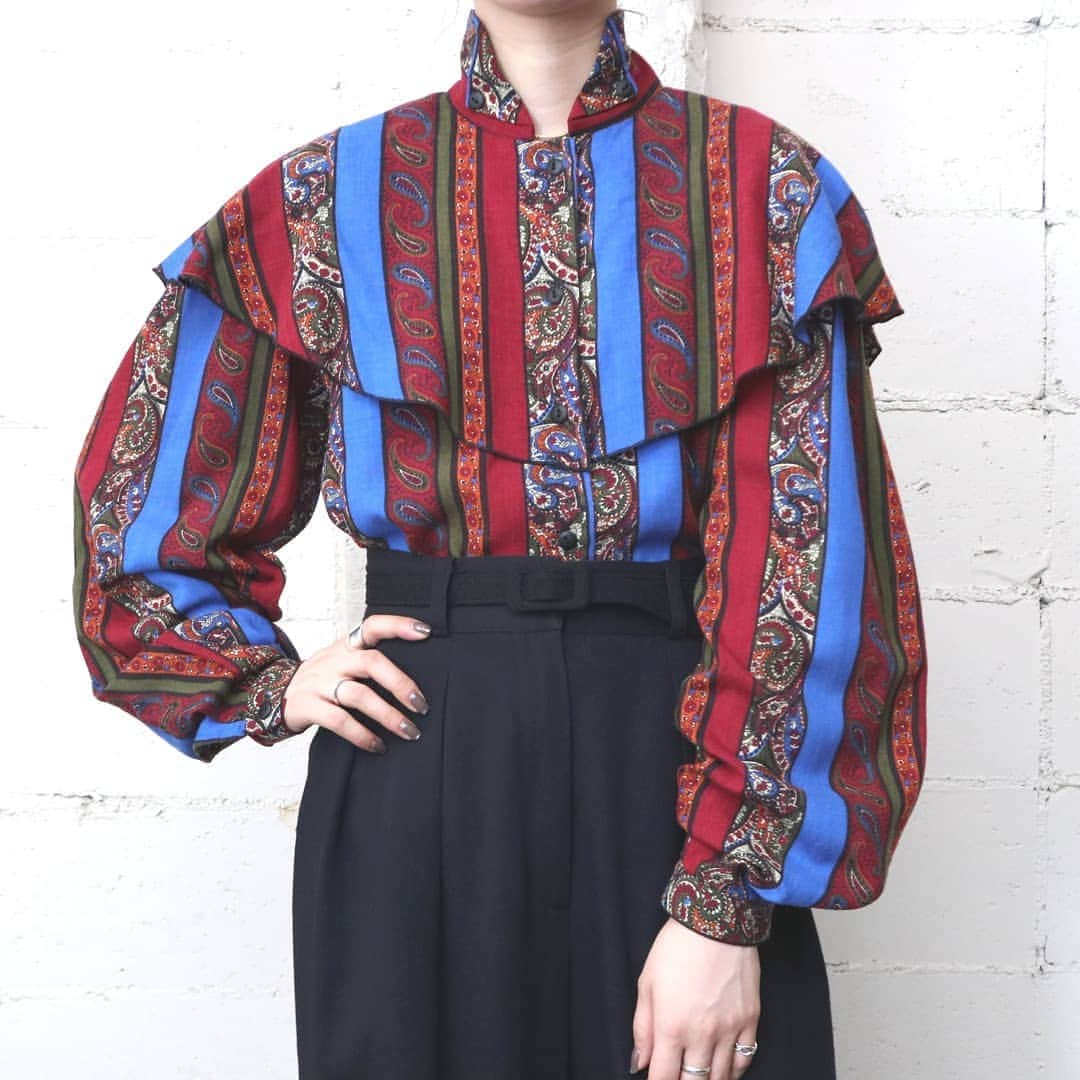 吉祥寺 古着屋 Orfeoのインスタグラム：「. ONLINE SHOP・NEW STOCK  #orfeo #kichijoji #tokyo #vintage #used #fashion #coordinate #outfit  ONLINE SHOP掲載商品のお問い合わせはONLINE SHOPからのメール、またはインスタグラムのプロフィール記載のメールアドレスよりお願いいたします ショッピングリンク無しのインスタグラム、ストーリー掲載商品も個別に通販承りますのでメール(orfeokichijoji@yahoo.co.jp)にてお問い合わせください」