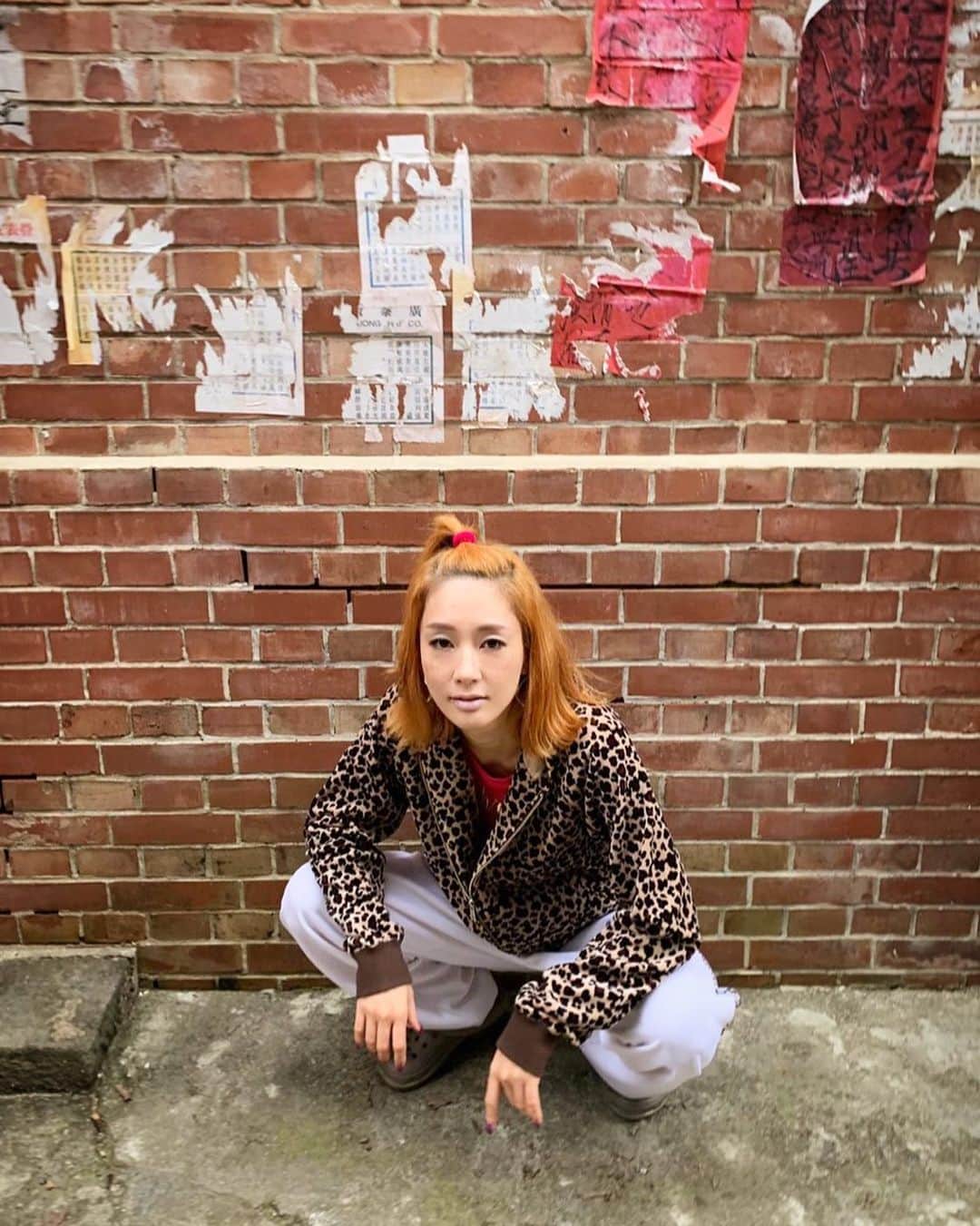 水川あさみのインスタグラム：「『ミッドナイトスワン』本日公開しました🦢 剛っさん演じる凪沙という女性が女から母親に変化していく中で溢れ出る母性を是非目の当たりにしてください。 闇雲に悲しく辛いお話では無く、希望あるハッピーエンドだと捉えましたが皆さんにはどう映るでしょうか？  日曜日は舞台挨拶です！ お時間ある方は是非お越し下さい🙇🏻‍♀️」