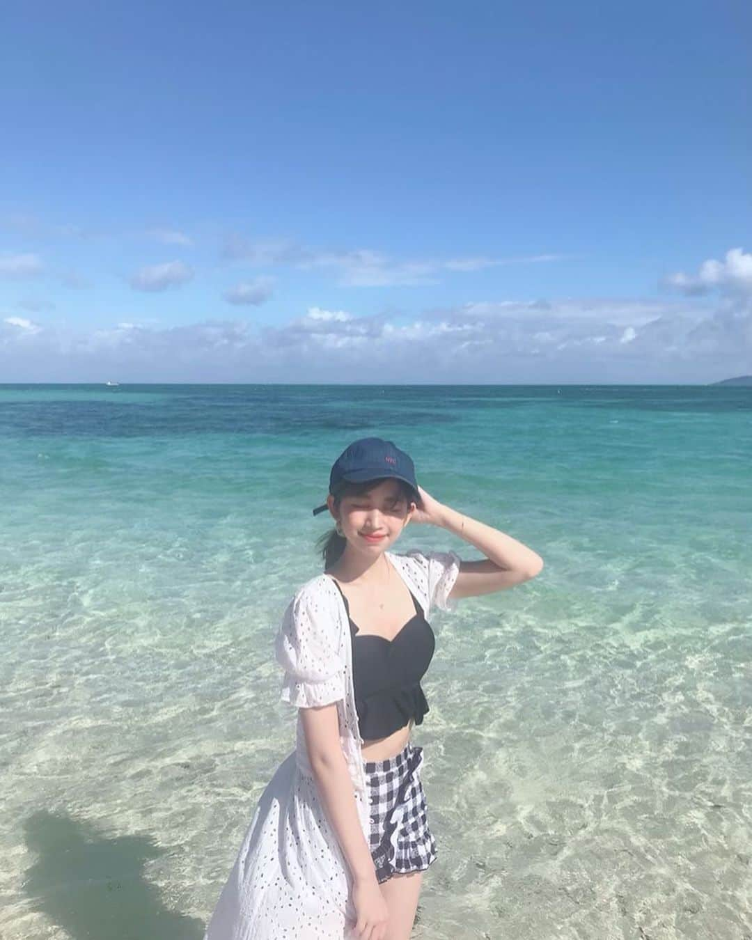 荒木沙織さんのインスタグラム写真 - (荒木沙織Instagram)「先週のだけど、遅めの夏休みでした🐳 SUPできるようになったからまたやりたいなっ(*'▽'*)」9月25日 17時41分 - sao__0813