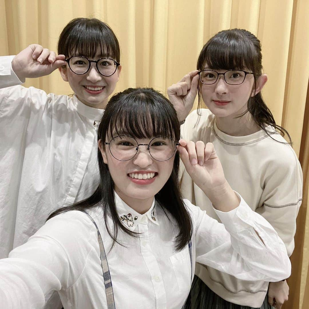 星野蒼良さんのインスタグラム写真 - (星野蒼良Instagram)「・ めがね三姉妹👓✨  #春乃きいな #瀬田さくら #星野蒼良 #ばってん少女隊 #めがね」9月25日 23時09分 - hoshino_sora_official