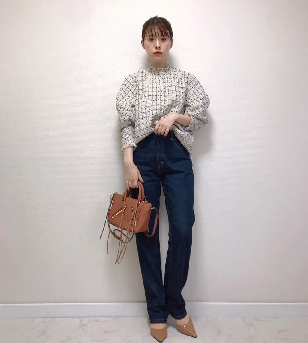 笹口直子さんのインスタグラム写真 - (笹口直子Instagram)「今日は移動が多い1日でした📷 ・ ・ 学校の個人面談も途中行けて、今年はじめて先生ときちんとお話ができました☺️ 最近思春期な真っ只中の娘ですが、いいお話が沢山聞けて嬉しかったな🥰 ・ ・ tops @_irene__official_  pants @serge_de_bleu  shoes @stellamccartney  bag @rebeccaminkoff  #irene #sergedebleu #stellamccartney #rebeccaminkoff  #撮影 #個人面談」9月25日 18時59分 - na.o.ko.16