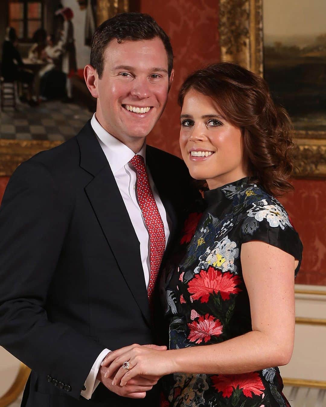 Just Jaredさんのインスタグラム写真 - (Just JaredInstagram)「Princess Eugenie and her husband Jack Brooksbank are expecting their first child! Tap this photo at the LINK IN BIO to see how the couple announced the news, plus read the palace’s official statement. #PrincessEugenie #JackBrooksbank #RoyalBaby Photos: Getty」9月25日 19時02分 - justjared