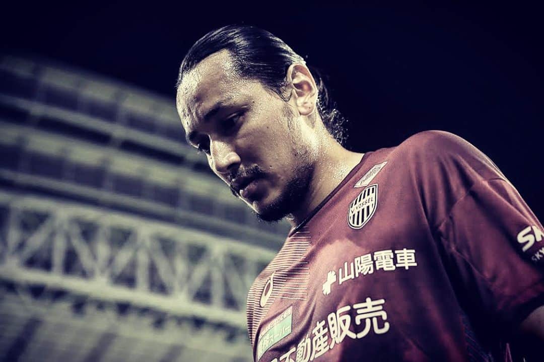 大崎玲央のインスタグラム：「Focus. #visselkobe #foreverfoward  #wearekobe」