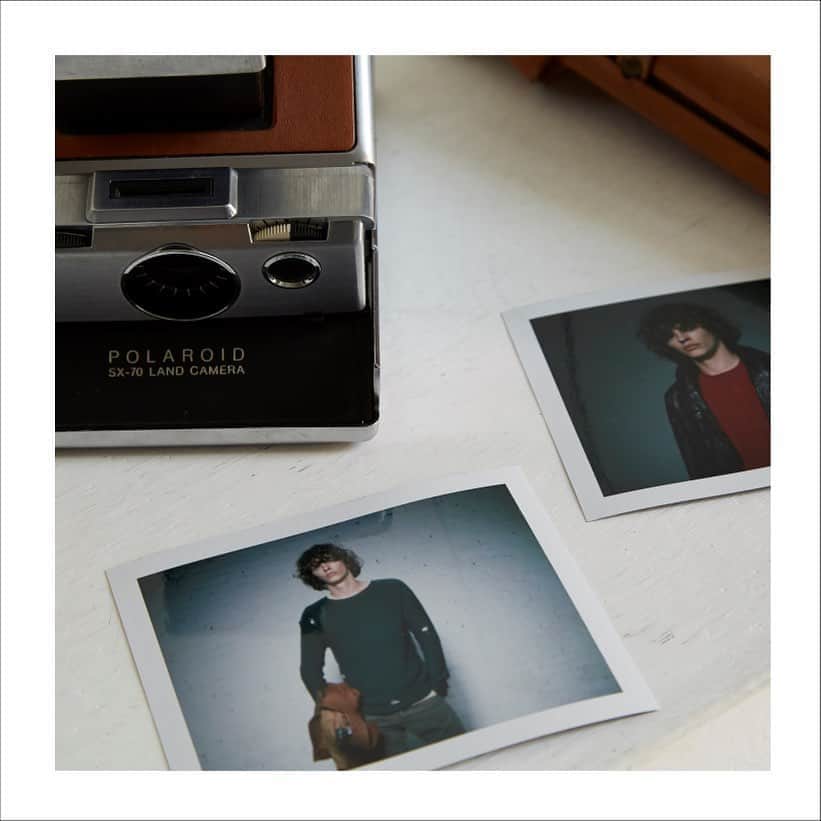 ザゴンマンのインスタグラム：「Some moments remain in our hearts. Memory is a strong tool for living the contemporary...  #menswear #mensfashion #fashion #menstyle #style #mensstyle #ootd #streetwear #streetstyle #fashionblogger #men #dapper #instafashion #menfashion #menwithstyle #mensclothing #model #outfitoftheday #mensweardaily #outfit #menwithclass #instagood #streetfashion #gentleman #lifestyle #mensfashionpost #photography #love #suit #bhfyp」
