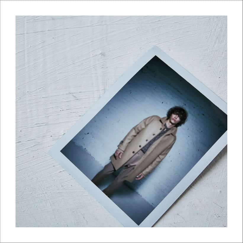 ザゴンマンのインスタグラム：「Some moments remain in our hearts. Memory is a strong tool for living the contemporary...  #menswear #mensfashion #fashion #menstyle #style #mensstyle #ootd #streetwear #streetstyle #fashionblogger #men #dapper #instafashion #menfashion #menwithstyle #mensclothing #model #outfitoftheday #mensweardaily #outfit #menwithclass #instagood #streetfashion #gentleman #lifestyle #mensfashionpost #photography #love #suit #bhfyp」