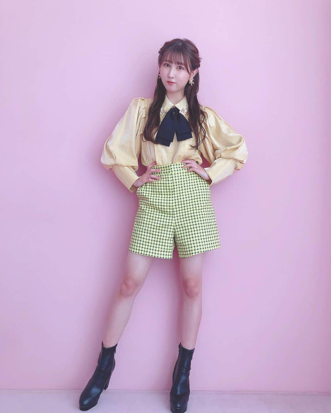 山本杏奈さんのインスタグラム写真 - (山本杏奈Instagram)「💗✨👠  ラストは全身！  ヒール高すぎて歩く時はゆっくりがにまたで…。」9月25日 19時29分 - yamamoto_anna_