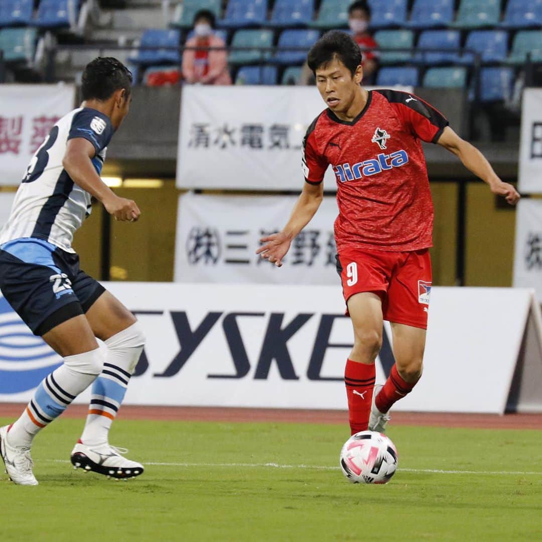 ROASSO KUMAMOTOさんのインスタグラム写真 - (ROASSO KUMAMOTOInstagram)「⚽️ ／ 9.22.TUE.第17節 VS Y.S.C.C.横浜 フォトレポートPart②📸 ＼ YS横浜戦 #広報カメラ で撮影した、フォトレポートPart②をお届けします✨🐴 -----﻿ NEXT GAME﻿ 🗓 9.27.SUN ⏰ 14:00 KICK OFF﻿ 🆚 ガンバ大阪U-23 🏟 パナソニックスタジアム吹田 📺 DAZN -----﻿ #ロアッソ熊本 ﻿ #2020シーズン  #中原輝 #河原創 #谷口海斗 #坂本広大 #繋続 #TSUNAGI﻿ #つなぎ  #2020の主役は誰だ ﻿ #roasso﻿ #熊本﻿ #Jリーグ﻿ #jleague﻿ #サッカー﻿ #ゴール ﻿ #えがお健康スタジアム﻿ #感謝﻿ #いまできること﻿ #がんばろう日本﻿ #みんなで乗り越えよう ﻿ #jリーグにできること」9月25日 19時49分 - roassokumamoto_official
