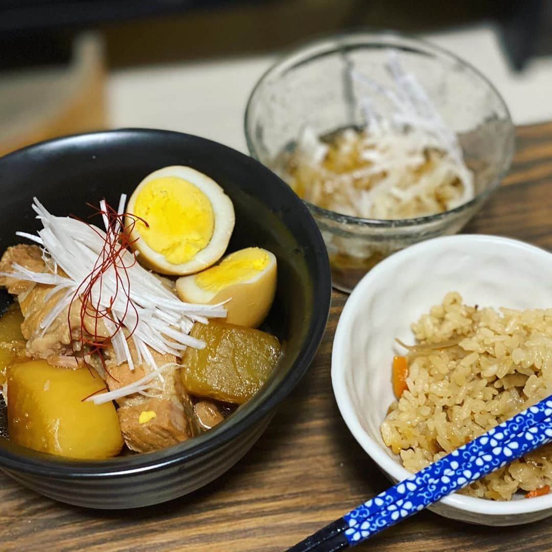 竹村仁志さんのインスタグラム写真 - (竹村仁志Instagram)「角煮作りましたよ👁🍺 #料理#cafe#俳優#よしもと#吉本#アイドル #歌 #ダンス #お笑い #役者#芝居 #俳優 #バラエティ #ギター#ファッション#乃木坂#フォローワー募集中46#instagood#東京#ootd#猫#かわいい#follow#followme#fashion#cute」9月25日 19時54分 - hitoshitakemura