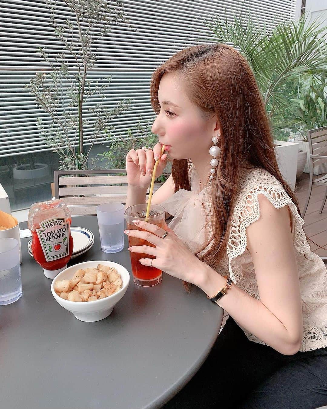 MOEのグルメインスタ